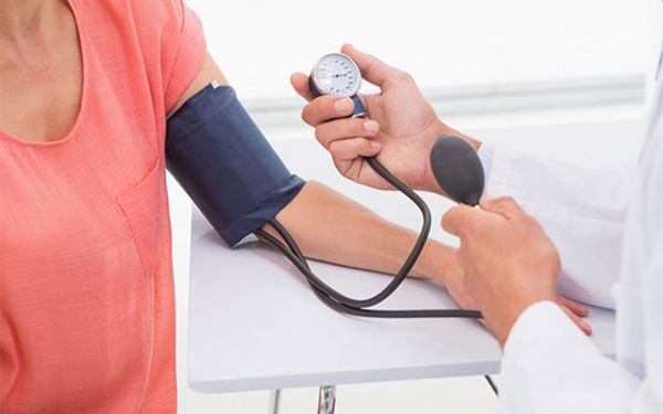 Cách phòng ngừa kiểm soát huyết áp trong cơ thể