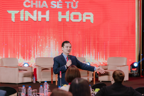 Ông Lê Hoàng Hải - Tổng Giám đốc TCA phát biểu khai mạc đêm tiệc